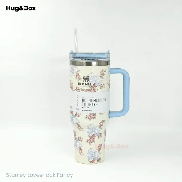 The Stanley X LoveShackFancy Holiday Quencher | 40 OZ - Hug&Box