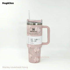 The Stanley X LoveShackFancy Holiday Quencher | 40 OZ - Hug&Box